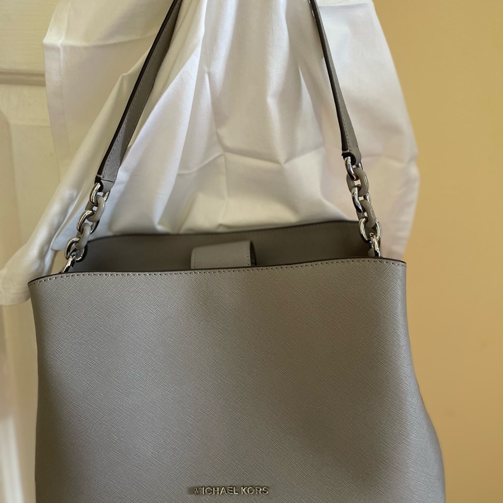 Michael Kors Gray Shoulder Bag with Chain Strap